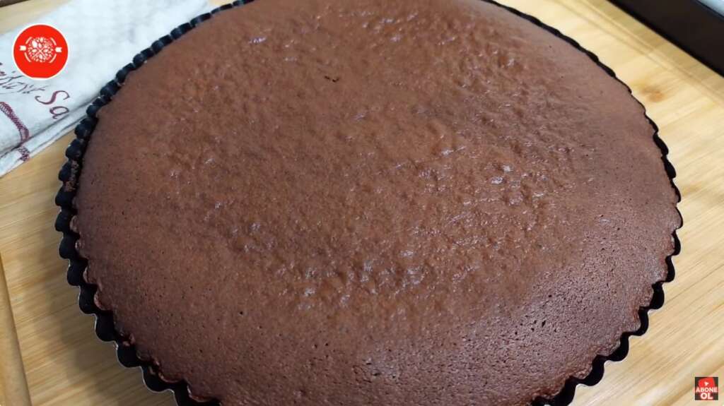 kakaolu pasta keki